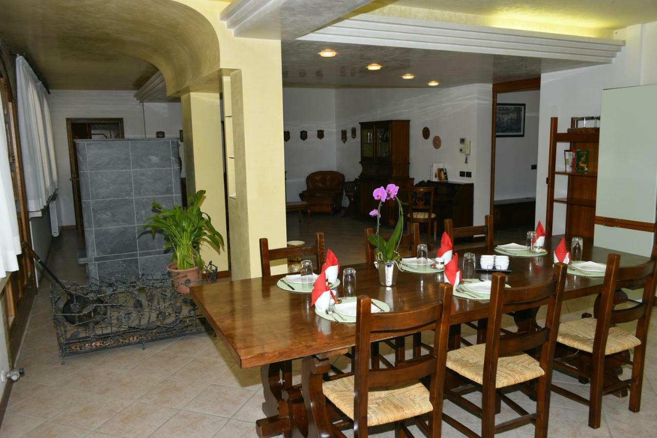 Villa Manuela เมสเตร ภายนอก รูปภาพ