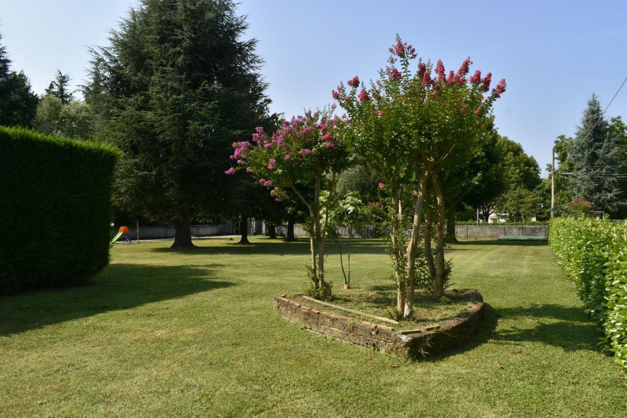 Villa Manuela เมสเตร ภายนอก รูปภาพ