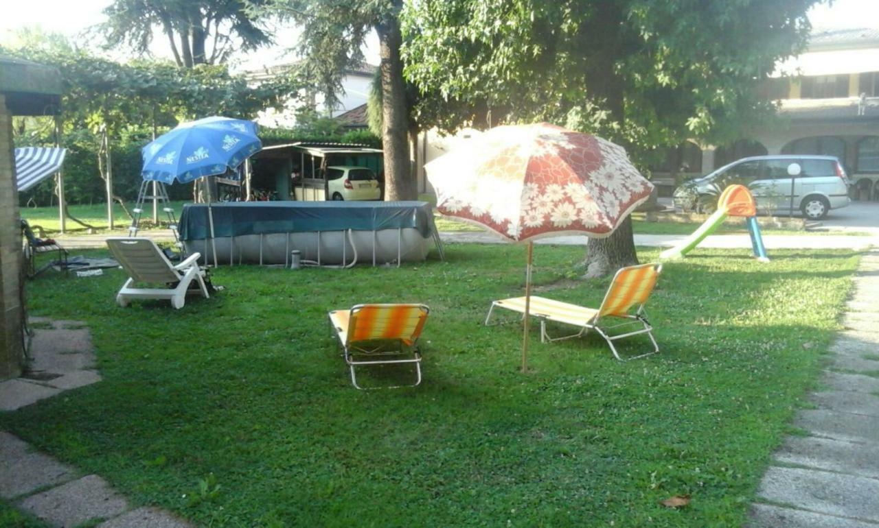Villa Manuela เมสเตร ภายนอก รูปภาพ